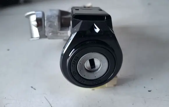 Toyota Yaris XP210 Ignition lock 8978202120 450200214