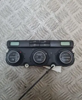 Volkswagen Touran I Climate control unit 74641470