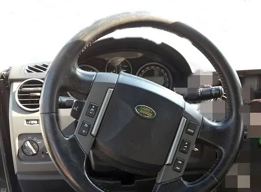 Land Rover Discovery 3 - LR3 Steering wheel