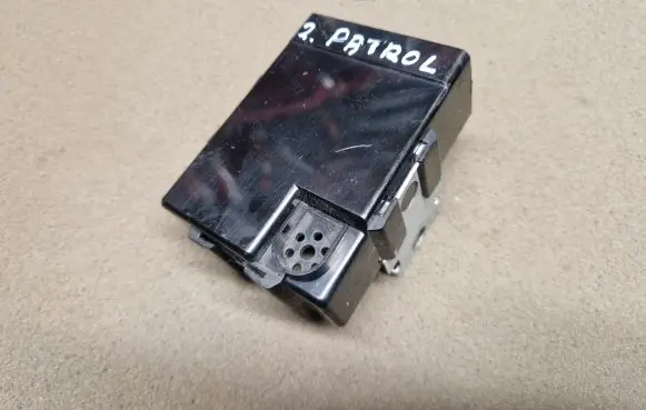 Nissan Patrol Y61 Other control units/modules 28495VB002