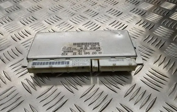 Mercedes-Benz E W210 ABS control unit/module 0175457332