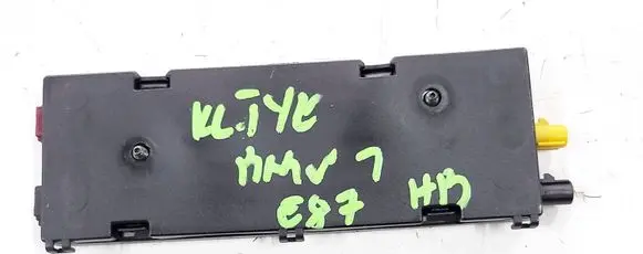 BMW 1 E81 E87 Antenna control unit 65206958900-02 10819610