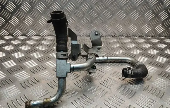Nissan X-Trail T31 Engine coolant pipe/hose 