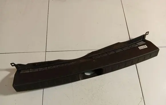 Mitsubishi Colt Other trunk/boot trim element MR951612ZZ