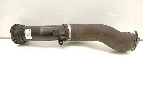 BMW 1 F20 F21 Air intake hose/pipe 7597588 0261230252