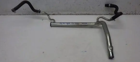 Volvo XC40 Engine coolant pipe/hose 31686270