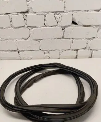 Acura MDX II Loading door rubber seal (on body) 