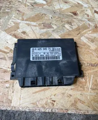 Mercedes-Benz E W211 Parking PDC control unit/module A0255457132 033M098M 0263004025