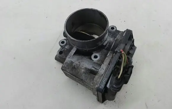 Subaru Forester SH Throttle body valve 16112AA260
