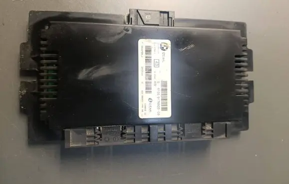 BMW X5 E70 Light module LCM 9176825 5322798L4