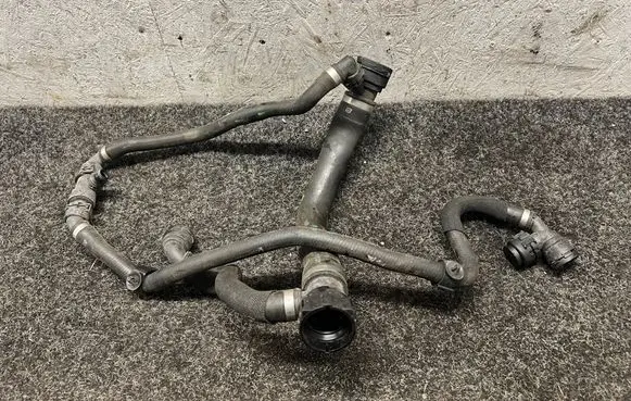 BMW X5 F15 Engine coolant pipe/hose 7644094 17127644094