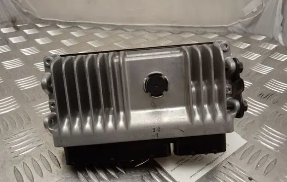 Lexus RX 450H Engine control unit/module 8966148U70 2762004701