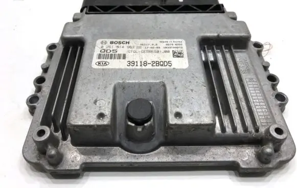 KIA Sportage Engine control unit/module ECU 0261S14953
