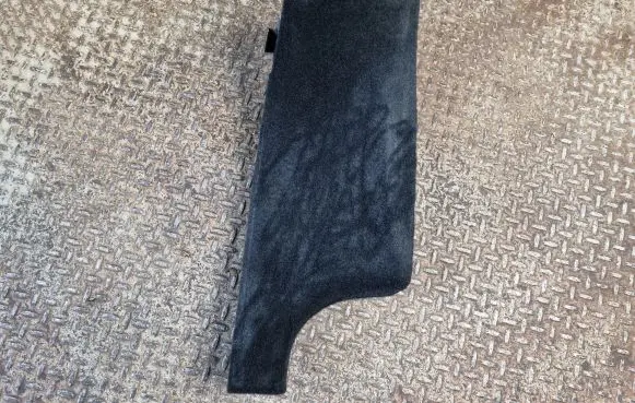 Tesla Model Y Rear sill trim cover 161637101C