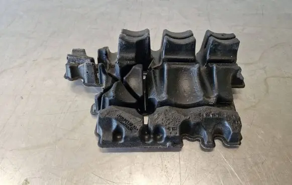 Mercedes-Benz C W206 other engine part A2542265200