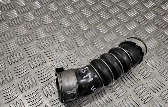 BMW 1 E81 E87 Intercooler hose/pipe 11279410
