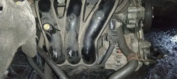 Opel Agila B Intake manifold