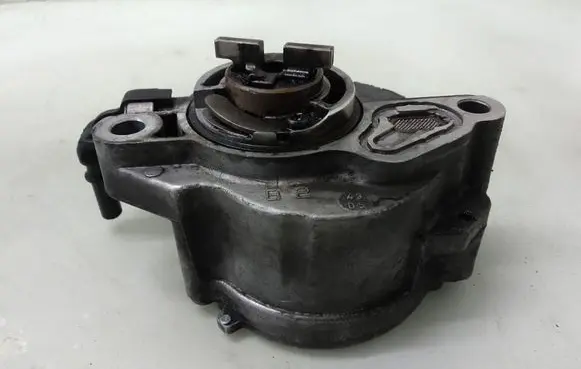 Citroen C5 Vacuum pump D1561B