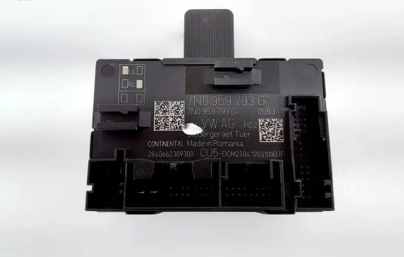 Seat Alhambra (Mk2) Door control unit/module 7N0959793G