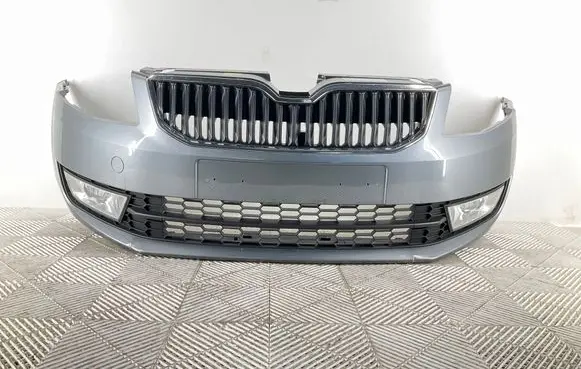 Skoda Octavia Mk3 (5E) Front bumper 5E0807221