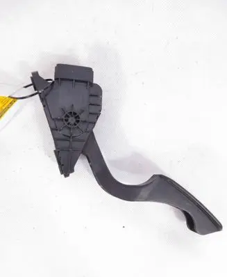 Toyota Prius (XW20) Accelerator throttle pedal 7812047050 1888003200