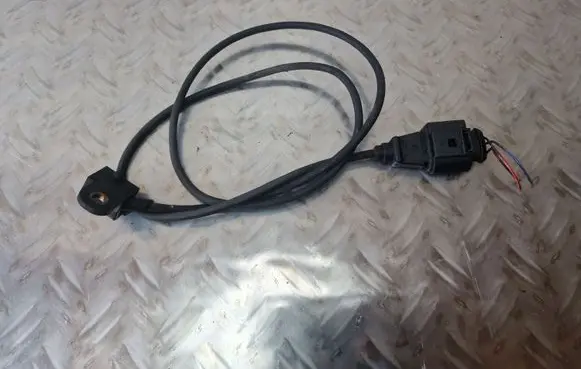 Camshaft position sensor