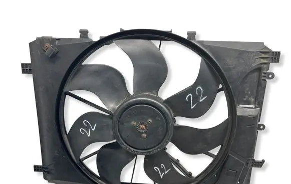 Mercedes-Benz C W204 Electric radiator cooling fan A2049064702