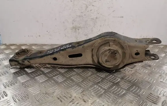 Hyundai Santa Fe Rear control arm