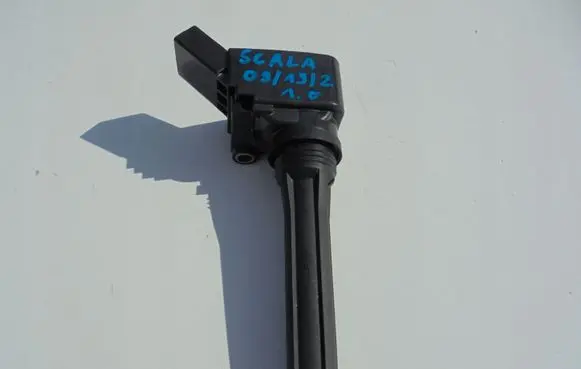 Skoda Scala High voltage ignition coil 04C905110E