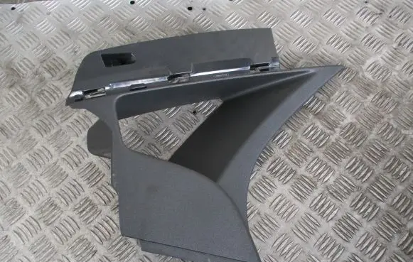 Volvo S40 (D)pillar trim (top) 8641777