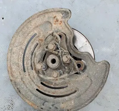 Renault Trafic III (X82) Rear wheel hub