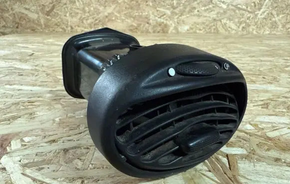 Ford Focus Dash center air vent grill 98AB19893BJW
