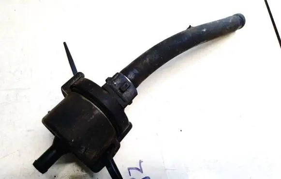 Audi A4 S4 B5 8D Valve vacuum 058133459 pxo421159-08