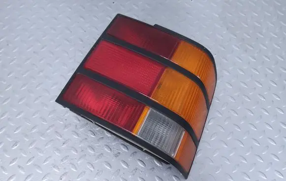 Ford Scorpio Rear/tail lights 85GG13A602AA
