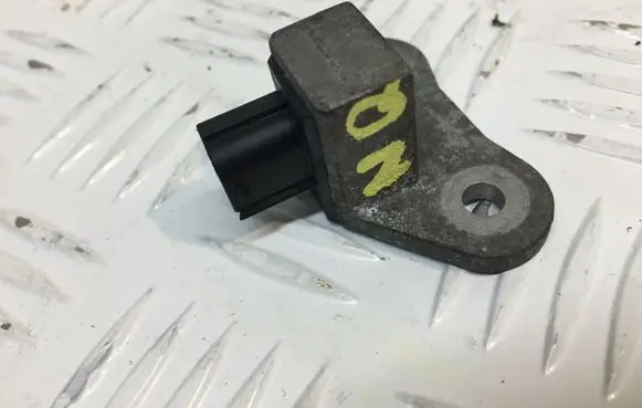 Nissan Qashqai Airbag deployment crash/impact sensor FCEN0077283183