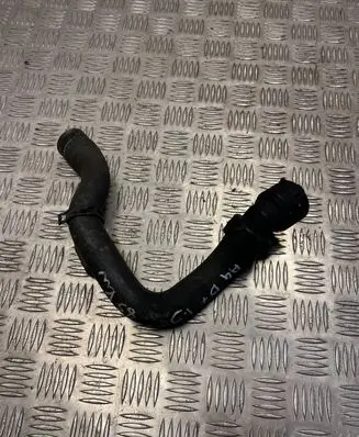 Audi A4 S4 B7 8E 8H Engine coolant pipe/hose 8E0121101C