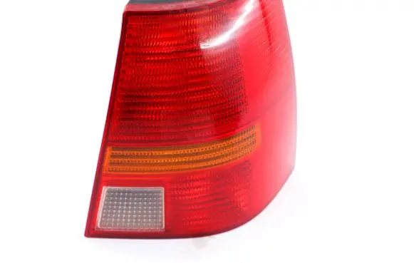 Volkswagen Golf IV Rear/tail lights 1j6945096