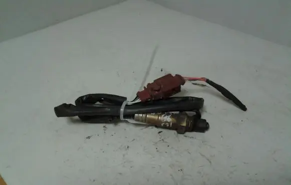 Volkswagen PASSAT B6 Lambda probe sensor 06F906262
