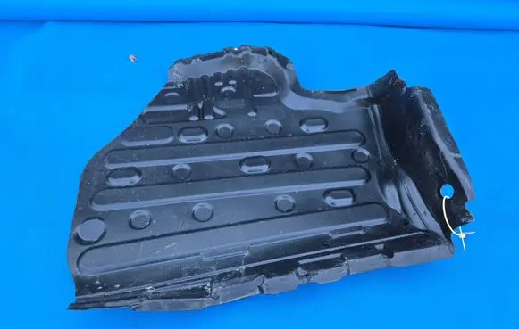 BMW 2 F22 F23 Rear underbody cover/under tray 7398230