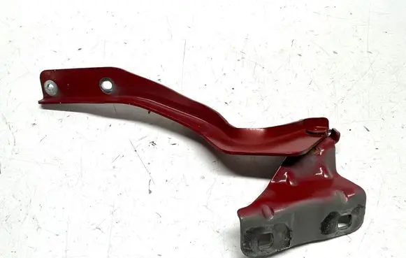 Nissan Qashqai Engine bonnet/hood hinges