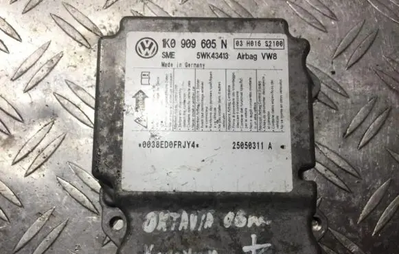 Volkswagen Golf V Airbag control unit/module 1k0909605n 5wk43413