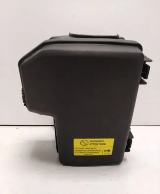 Volvo V70 Fuse box cover 9452548
