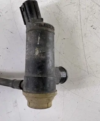 Subaru Outback Windscreen/windshield washer pump