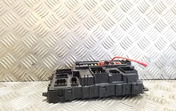 Ford Galaxy Fuse module A2C758705030000 HU5T15604CFE