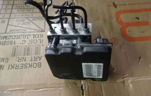 Citroen C4 Grand Picasso Master brake cylinder 9660934580
