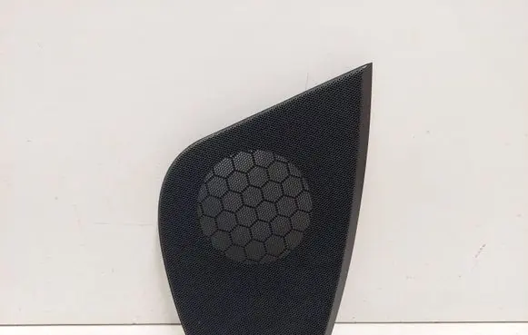 Side speaker trim/cover