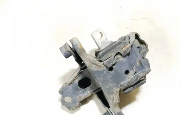 Skoda Fabia Mk1 (6Y) Engine mount bracket 6q0199555