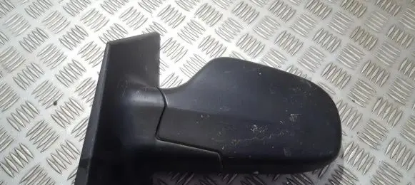 Hyundai Matrix Front door electric wing mirror E4012172 E4012173