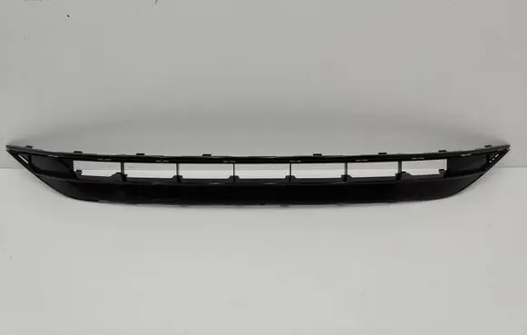Volkswagen Tiguan Front bumper lower grill 5NA853677N
