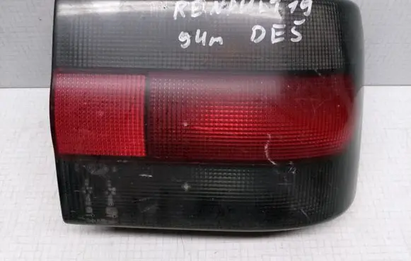 Renault 19 Rear/tail lights 7700815980 2VP00673602 141339